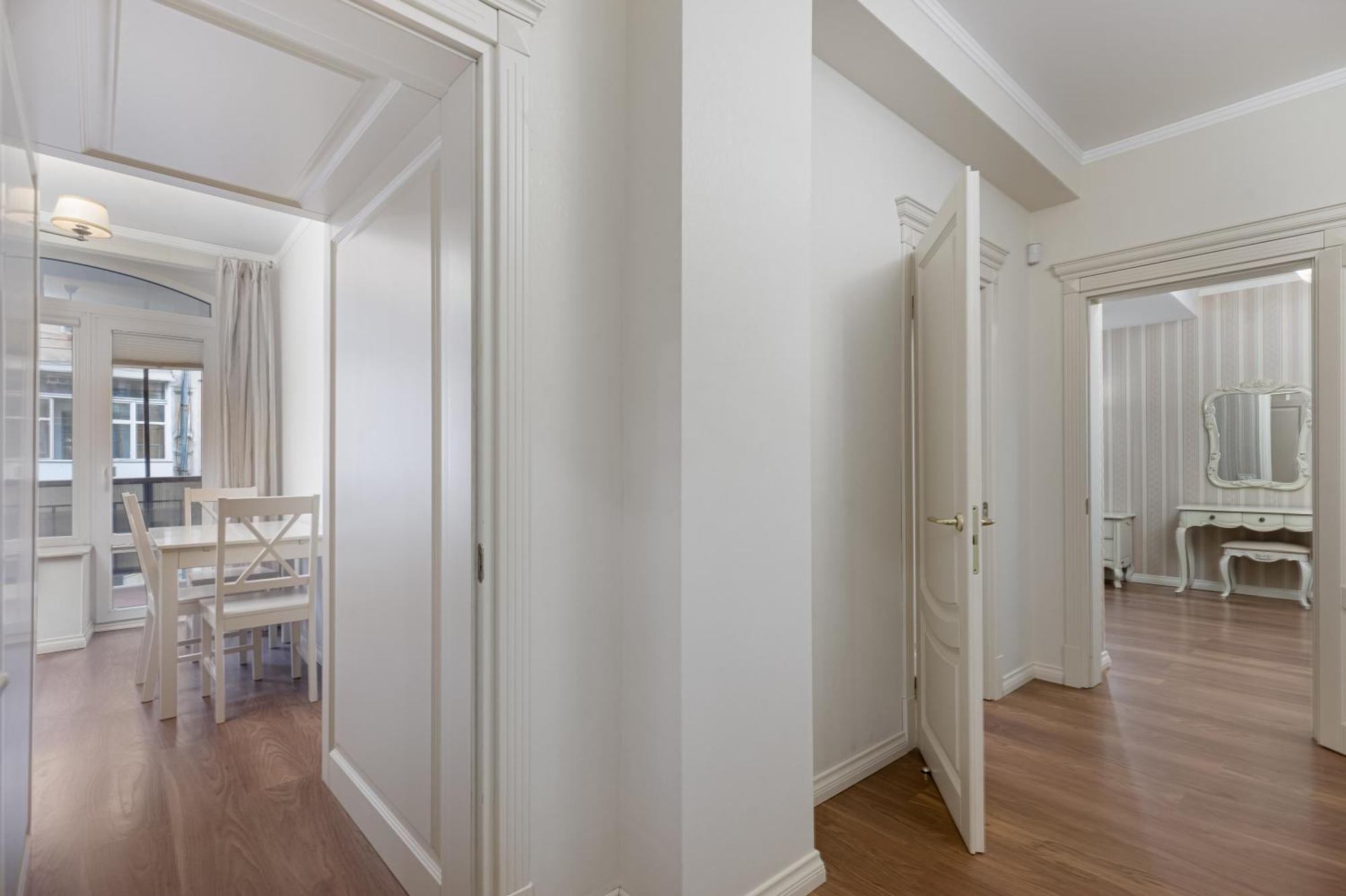 Deribasivska 10 Luxury Apartment Odesa Exterior photo